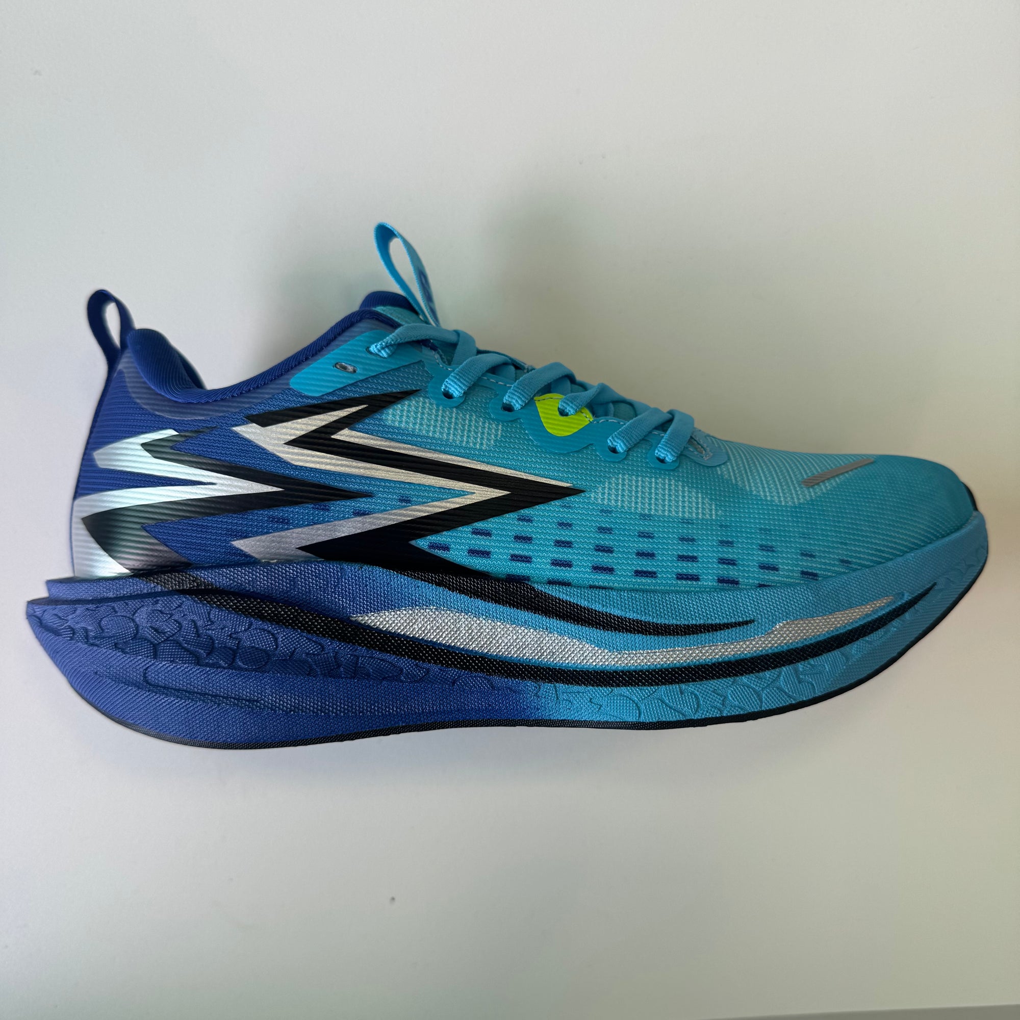 Tênis Carbon Running